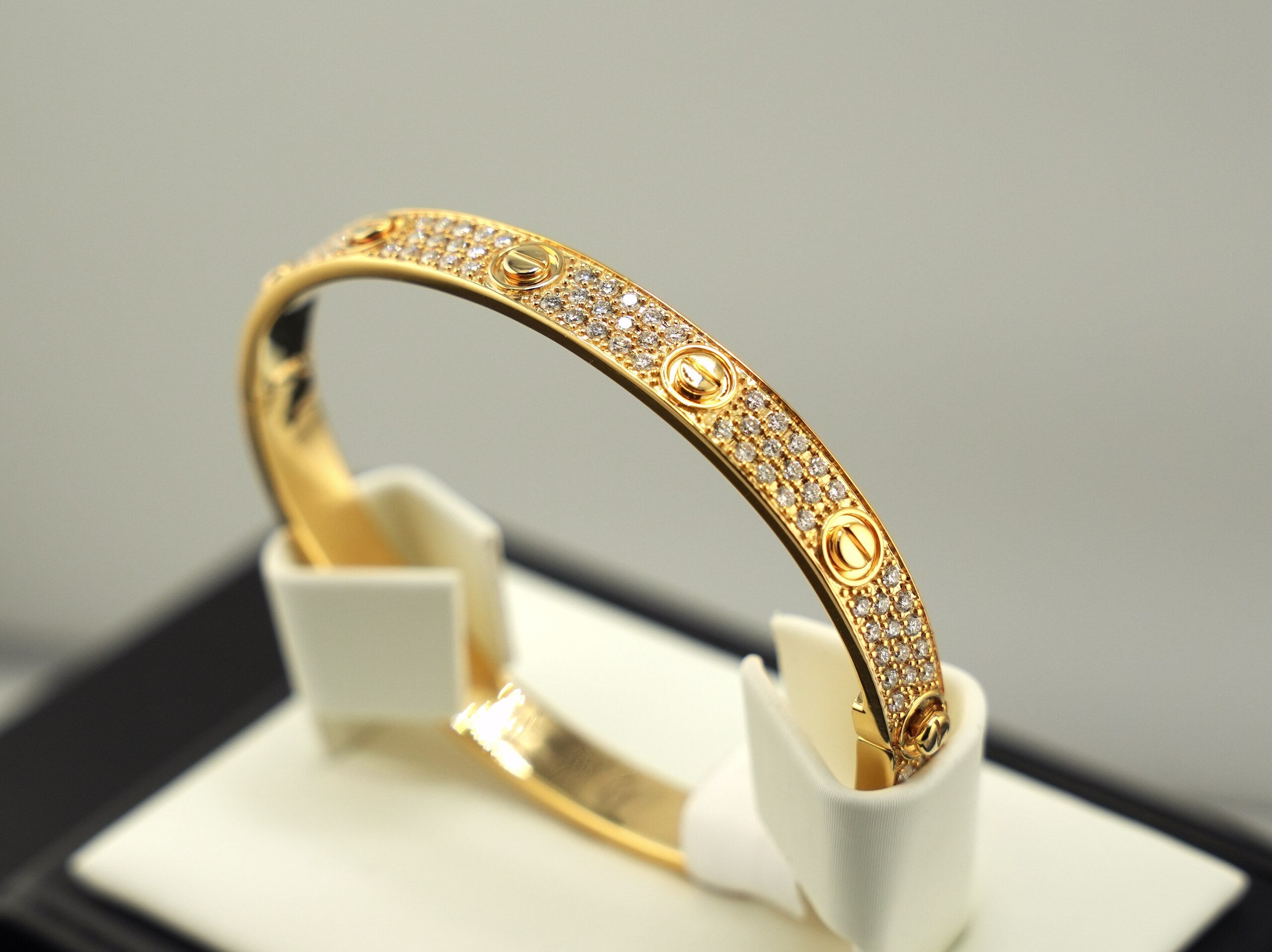 14K Yellow Gold Lab Diamond Screw Bangle